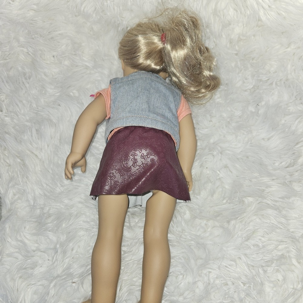 American Girl Doll Tenney Grant 2017 Retired Blonde Hair Brown Eyes Freckles - Picture 2 of 2